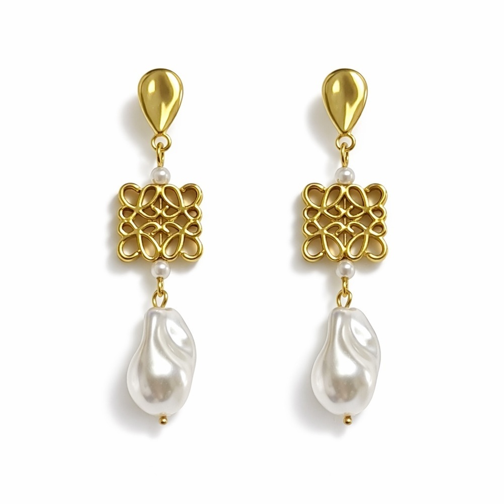 Gold and Pearl Dangle Earrings